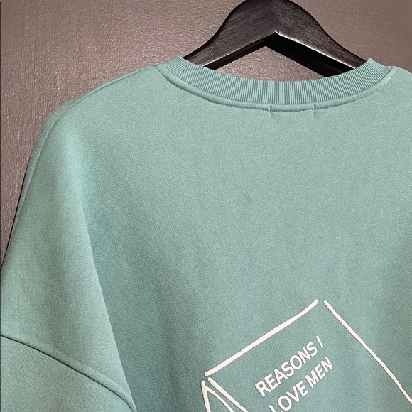 Strawberry Milk Mob Reason #87 Why I Love Men Crewneck Sweatshirt - Picture 10 of 12